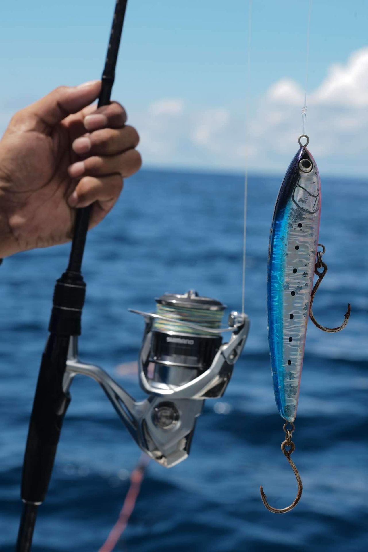 Shimano fishing reel and a rig ready for a day at sea